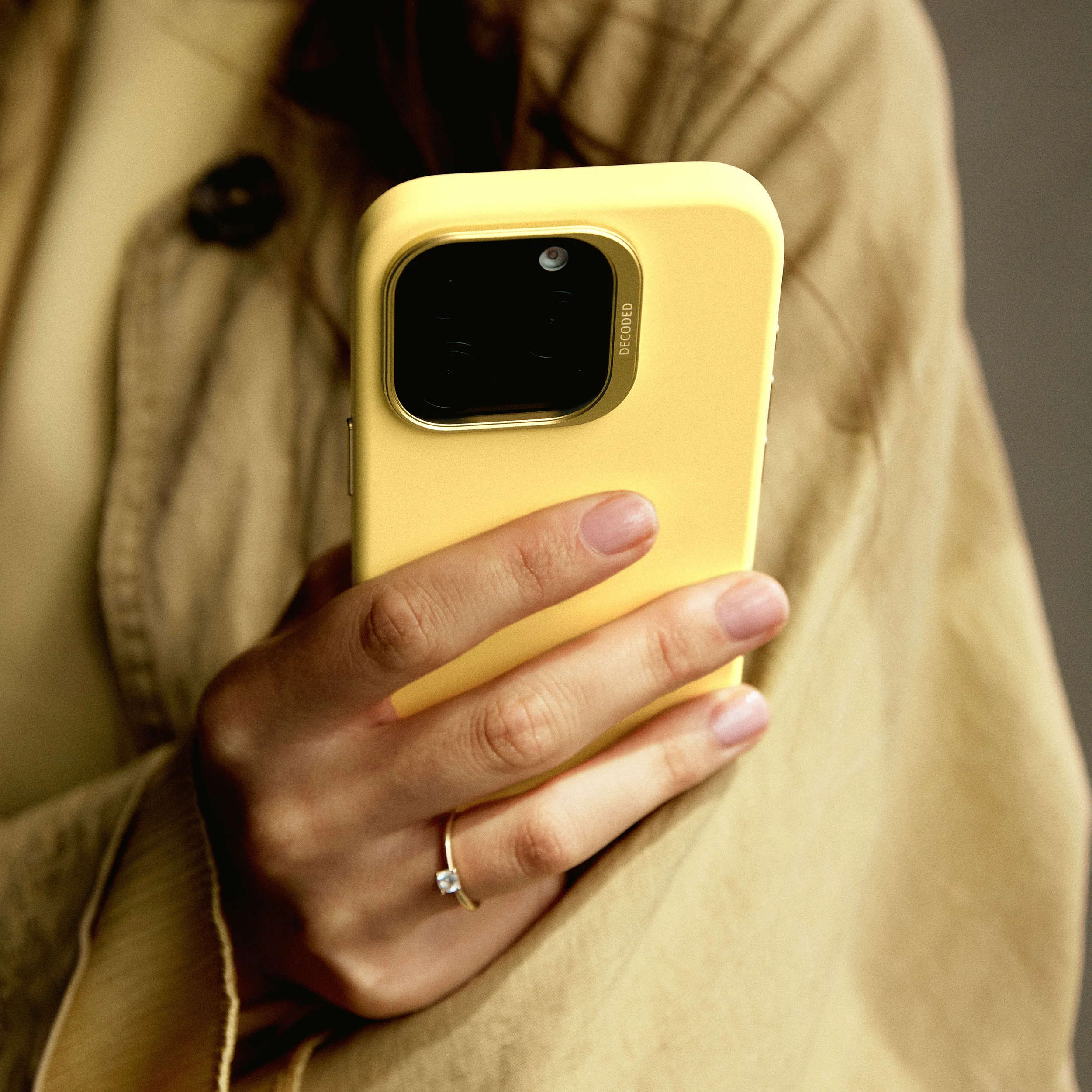 AntiMicrobial Silicone Case | Popcorn Yellow | iPhone 16 Pro Max | D25IPO16PMBCS9PN - Image 3