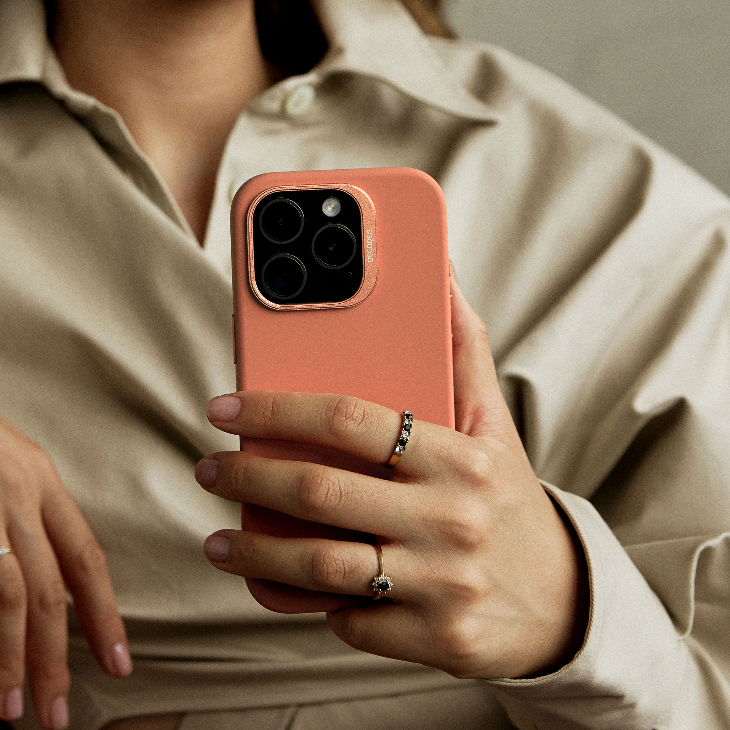 AntiMicrobial Silicone Case | Sand Stone Pink | iPhone 15 Pro |D24IPO15PBCS1SE - Image 5