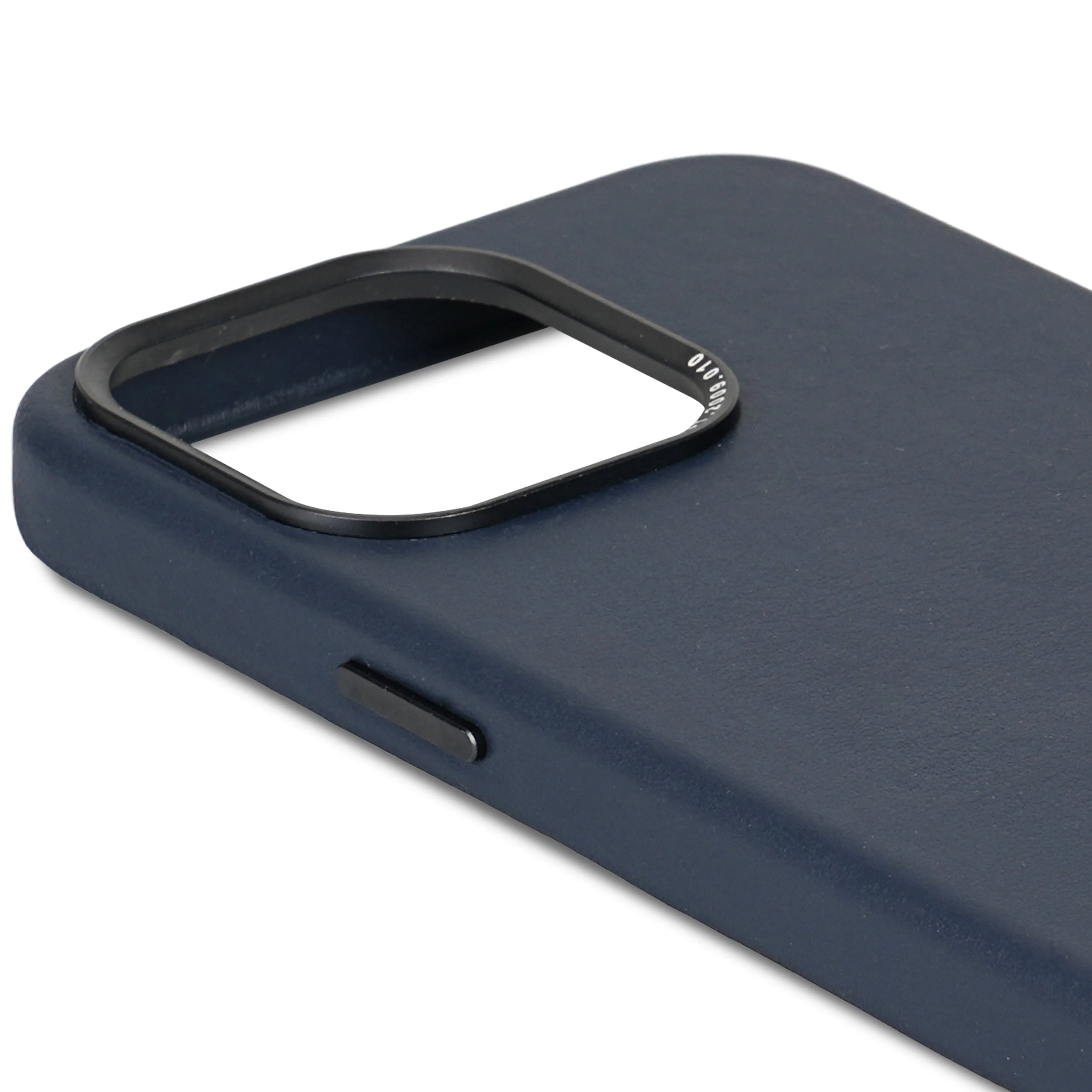 Leather Back Case | True Navy | iPhone 15 Pro Max | D24IPO15PMBC1NY - Image 3